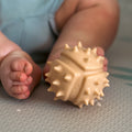 MUFFIK Set of Sensory Balls (2 pcs) - Chestnuts